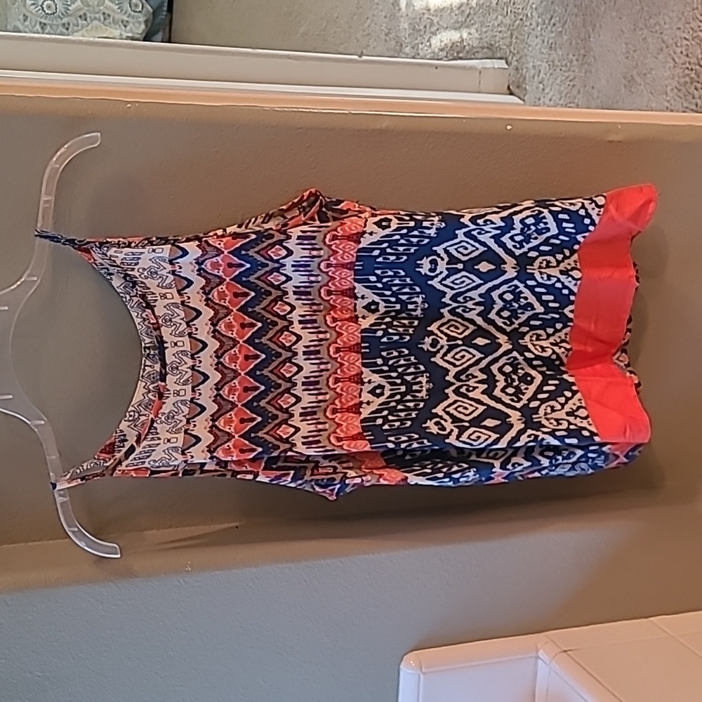Sleeveless blouse